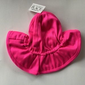 THE CHILDRENS PLACE SUN HAT NWT 6-12 months